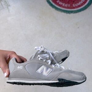 New Balance 442 Shoes Womens